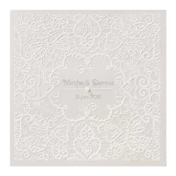 Trouwkaart Elegante trouwkaart met motief van kant en subtiel pareltje