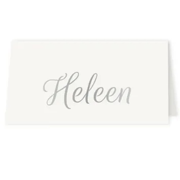 Tafelkaart met sierlijke blaadjes