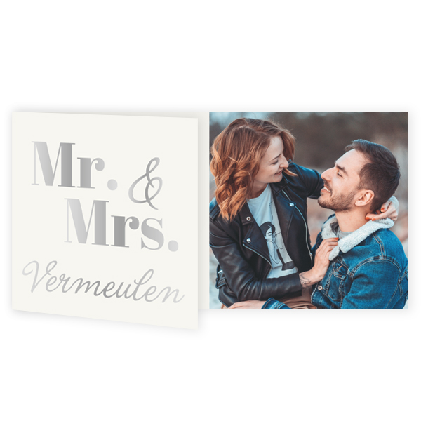 Trouwkaart Mr & Mrs met zilverfolie bedrukking
