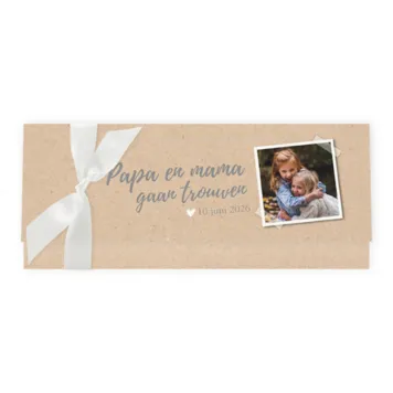 Trouwkaart kraft papa en mama gaan trouwen