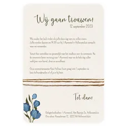 Trouwkaart blauwe bloemen met labels