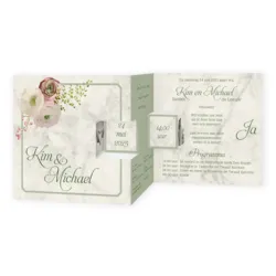 Trouwkaart drieluik marmer met bloemen