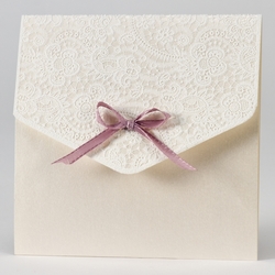 Trouwkaarten in wit en crème kleur - trouwkaart 108115