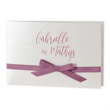 Trouwkaart Stijlvolle pochette met oudroze lint