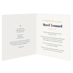Trouwkaart mat donkerblauw met rose foliedruk 