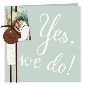 Trouwkaart met labels Yes we do!